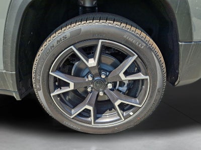 2026 Jeep CHEROKEE Overland