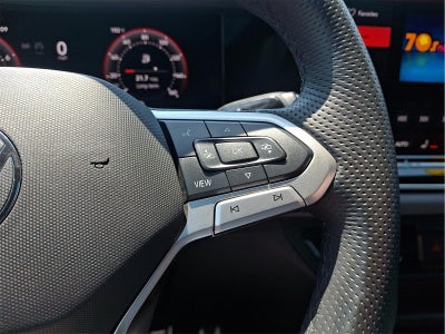 2025 Volkswagen Tiguan SE R-Line Black