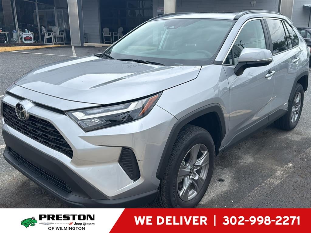 2025 Toyota RAV4 Hybrid XLE