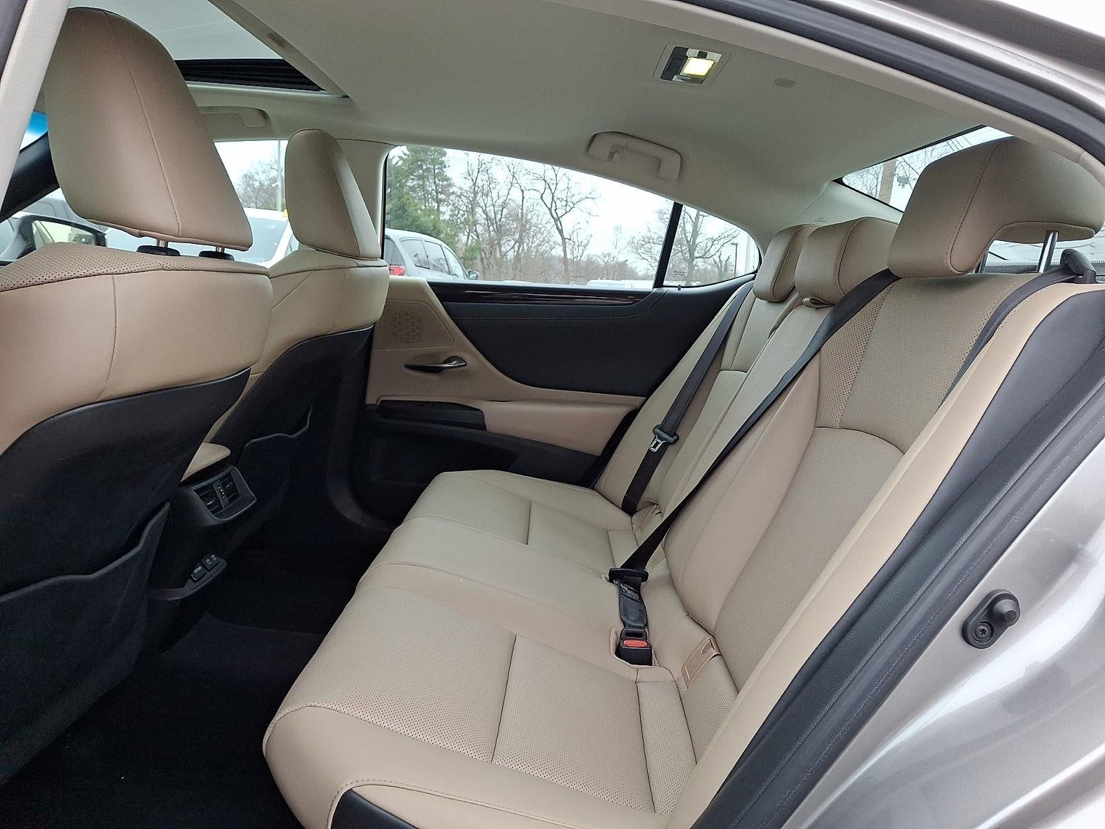 2020 Lexus ES ES 300h