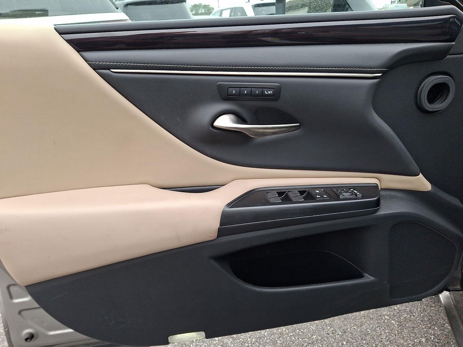 2020 Lexus ES ES 300h