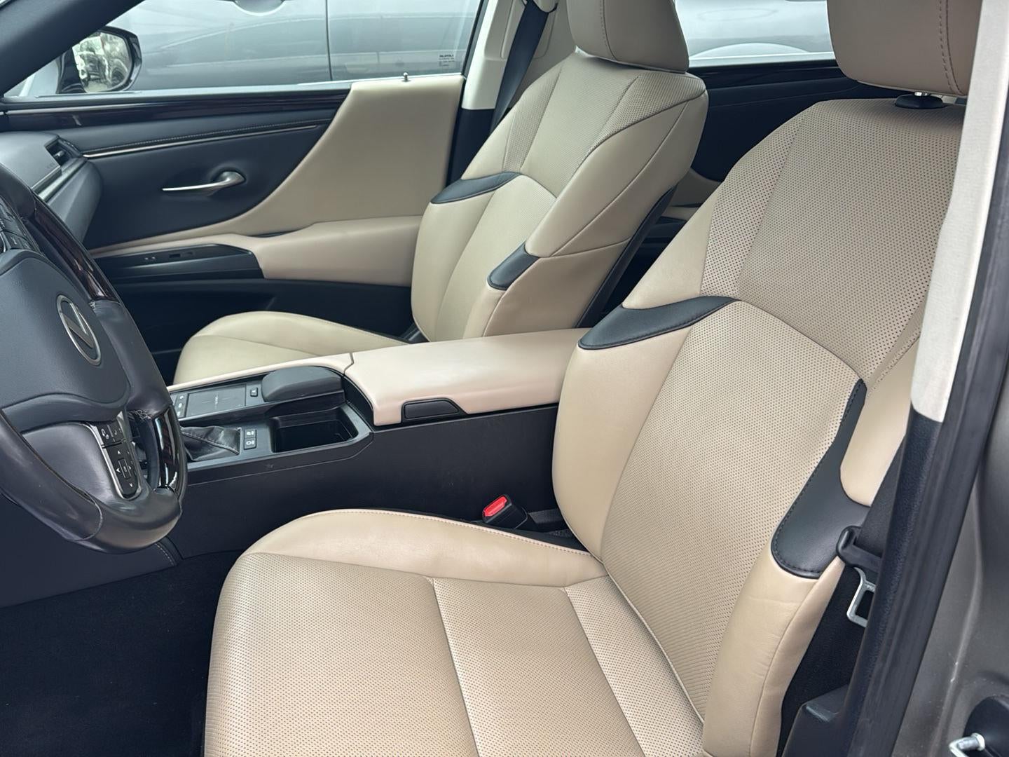 2020 Lexus ES ES 300h