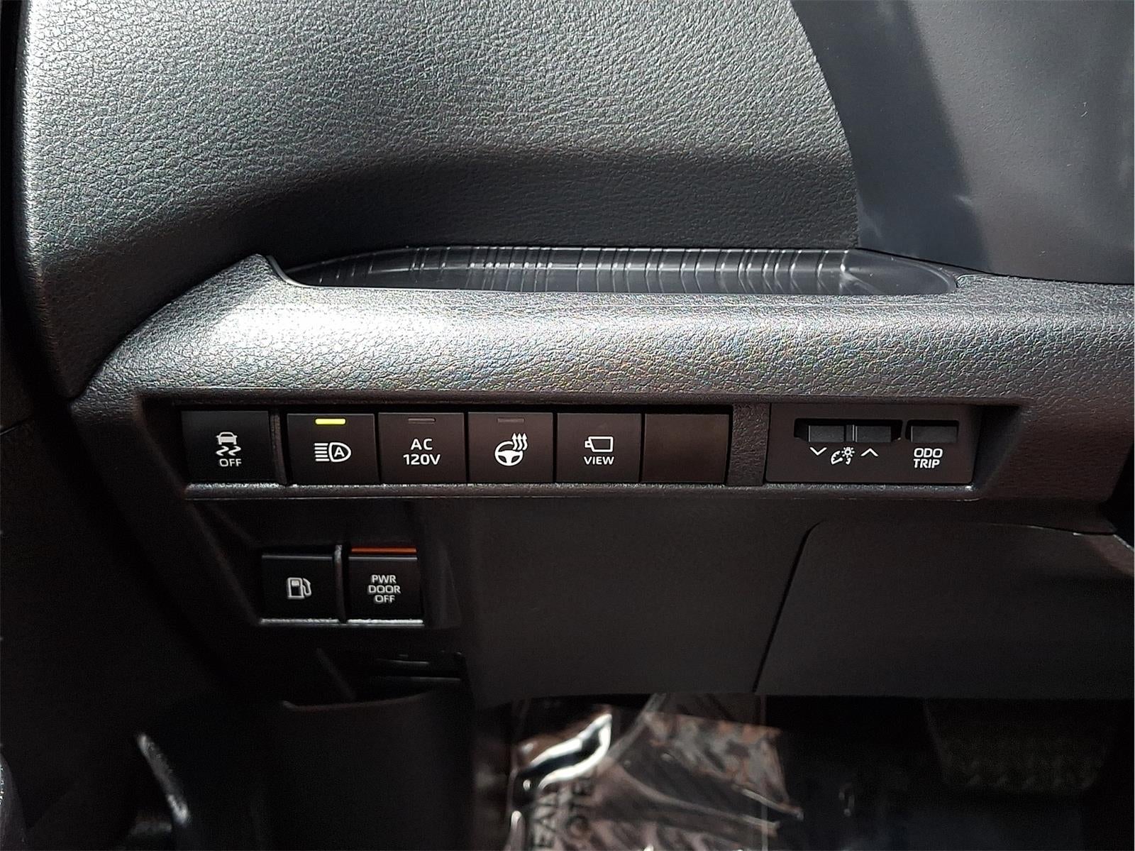 2025 Toyota Sienna Platinum 7-Passenger
