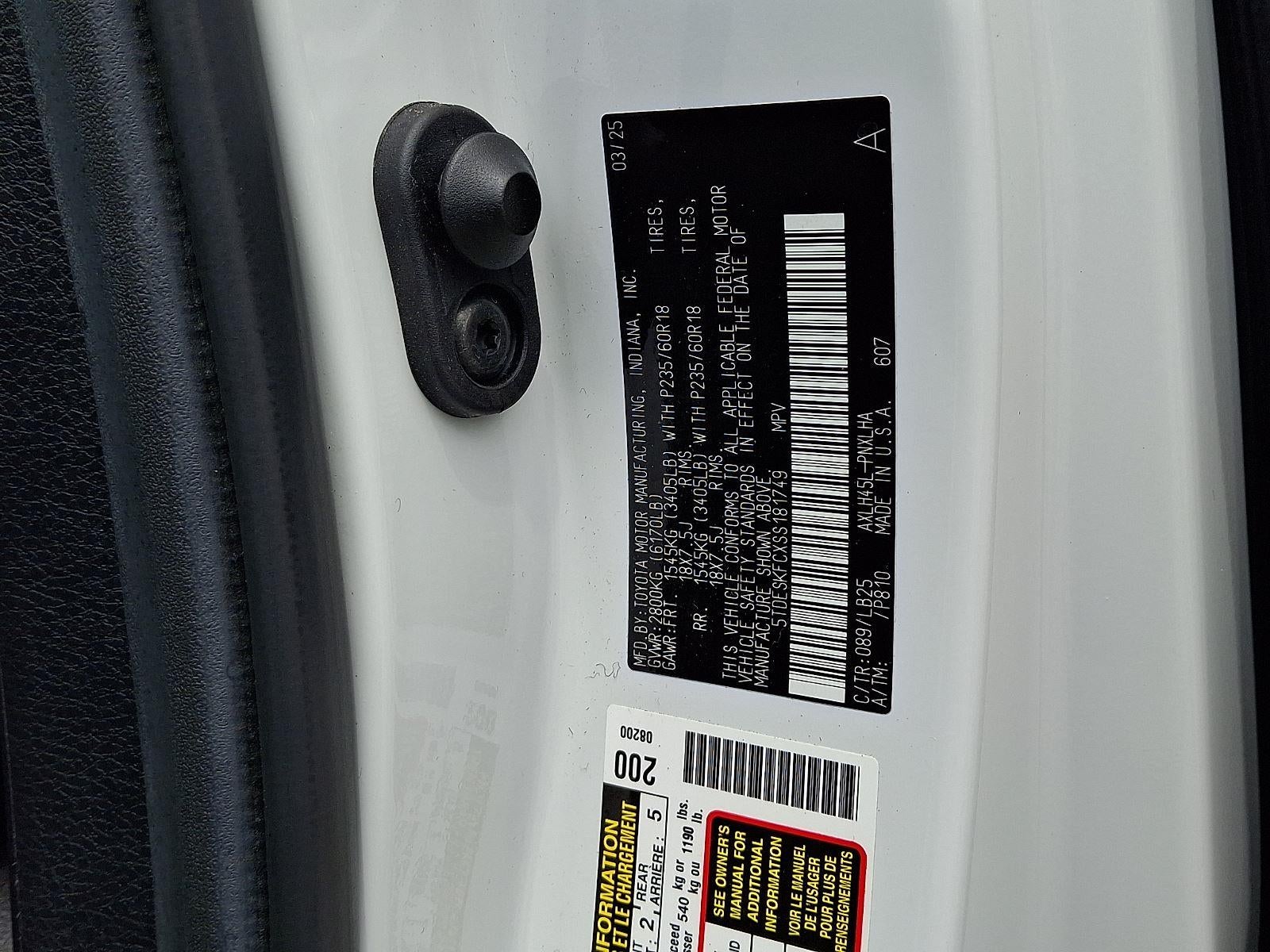 2025 Toyota Sienna Platinum 7-Passenger