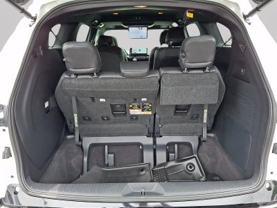 2025 Toyota Sienna Platinum 7-Passenger