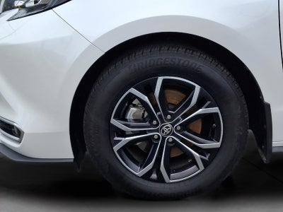 2025 Toyota Sienna Platinum 7-Passenger