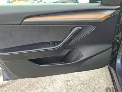 2023 Tesla Model 3 RWD