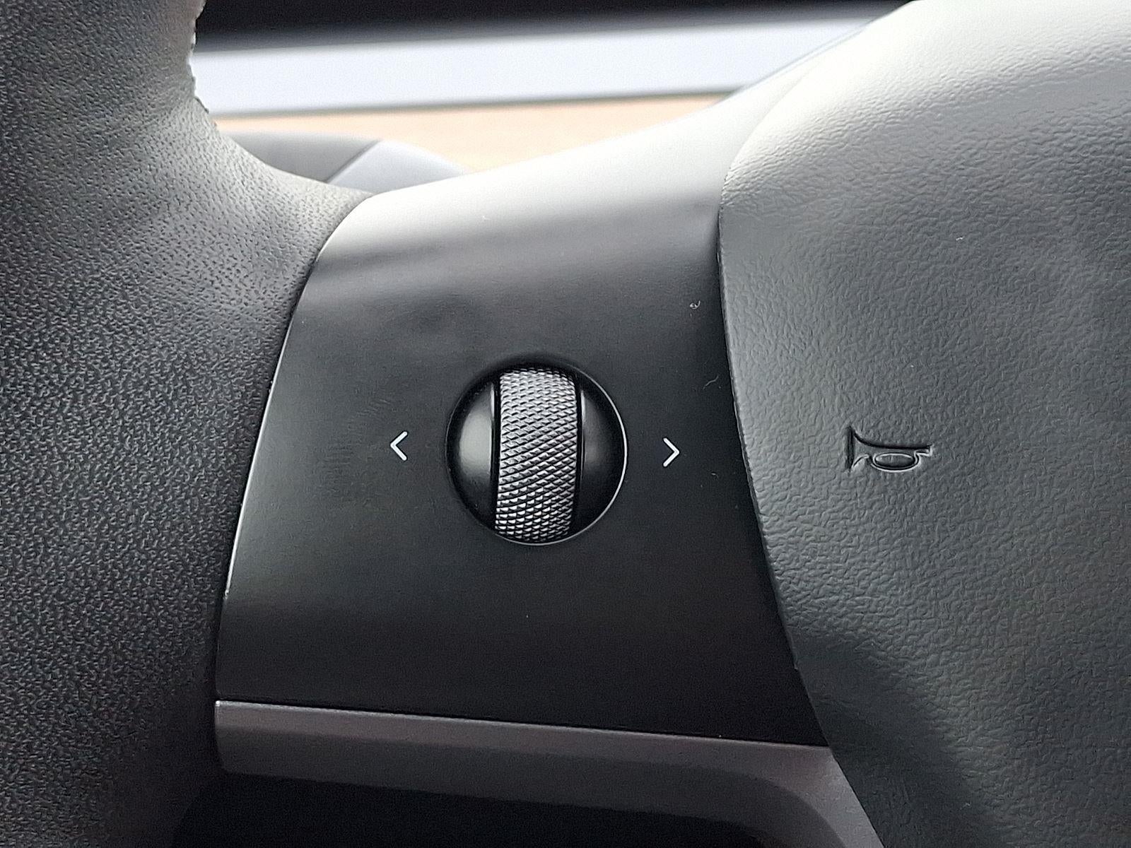 2023 Tesla Model 3 RWD