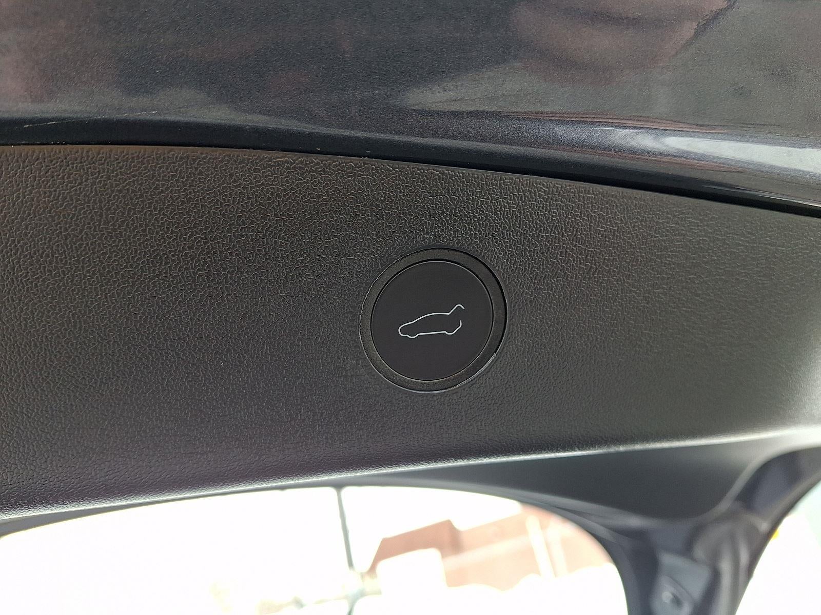 2023 Tesla Model 3 RWD