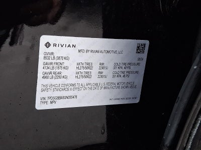 2025 Rivian R1S Adventure