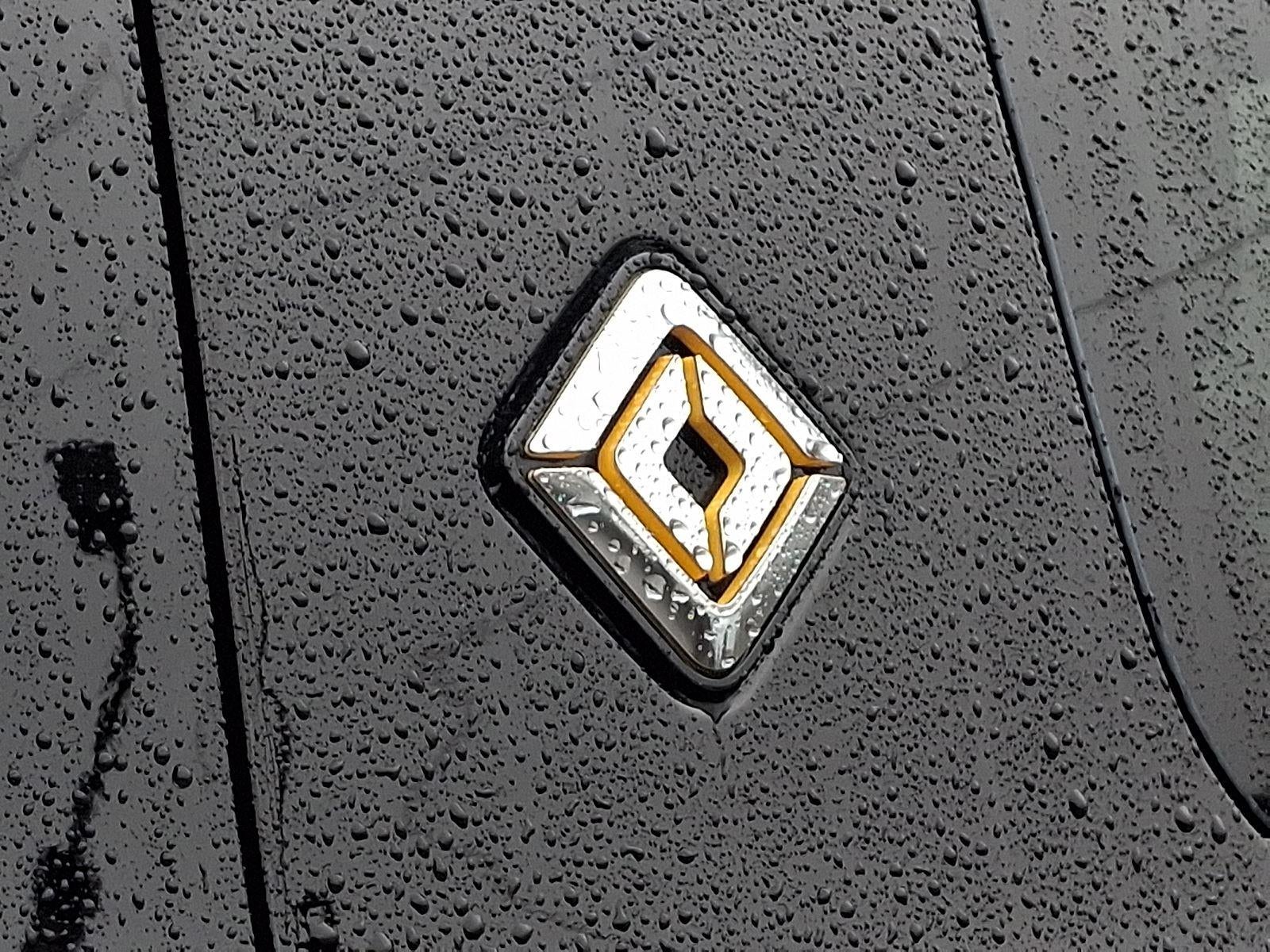 2025 Rivian R1S Adventure