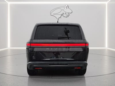 2025 Rivian R1S Adventure