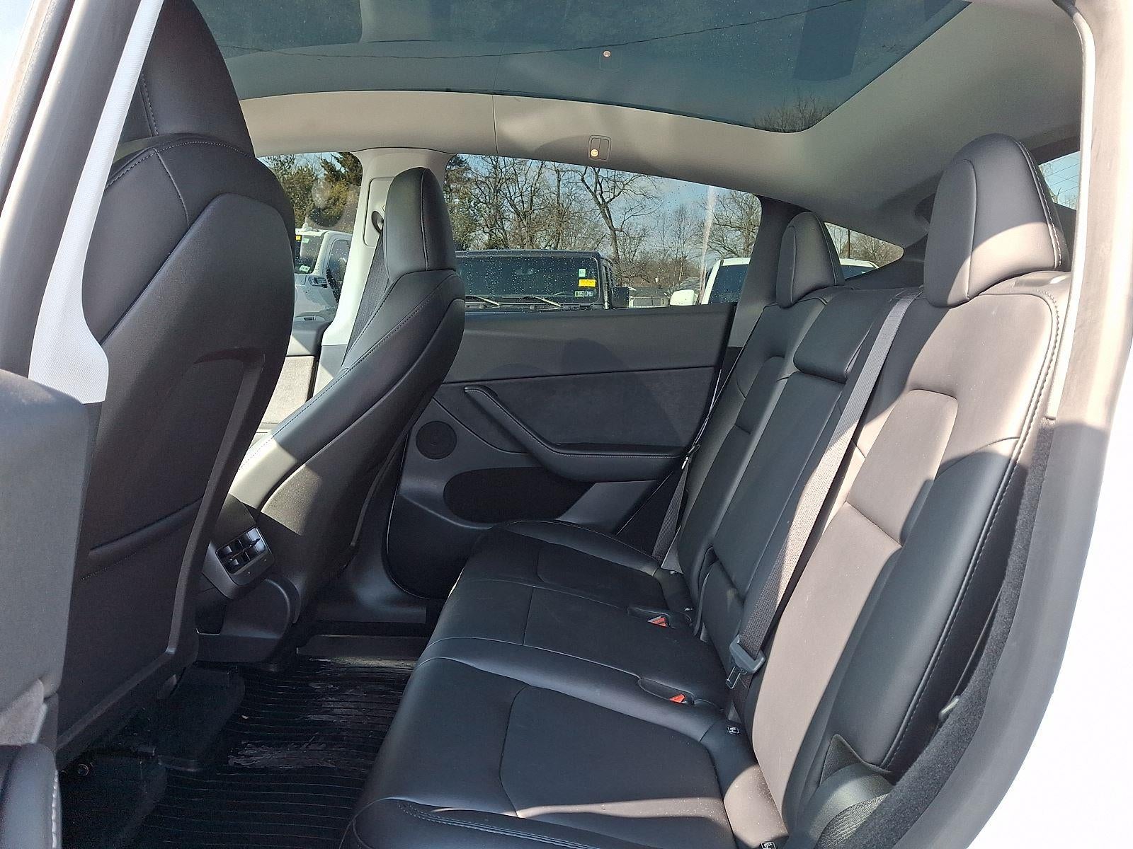 2024 Tesla Model Y Base