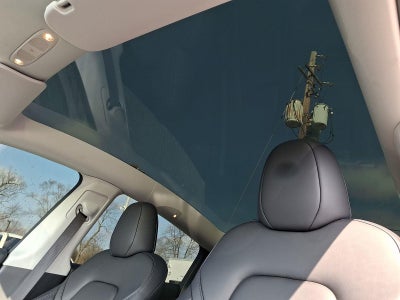 2024 Tesla Model Y Base