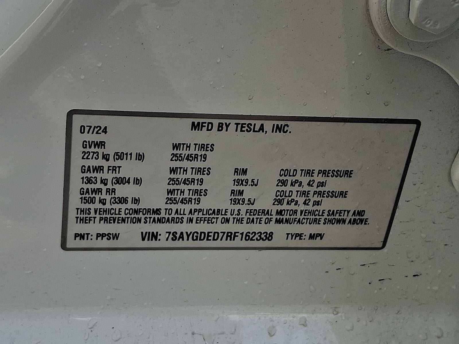 2024 Tesla Model Y Base