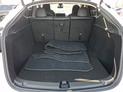 2024 Tesla Model Y Base