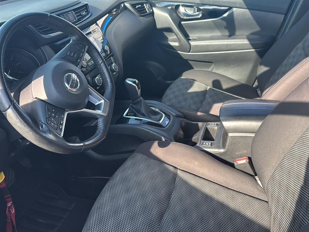 2017 Nissan ROGUE SPORT SV