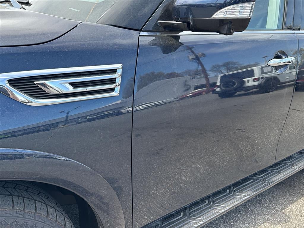 2024 INFINITI QX80 LUXE