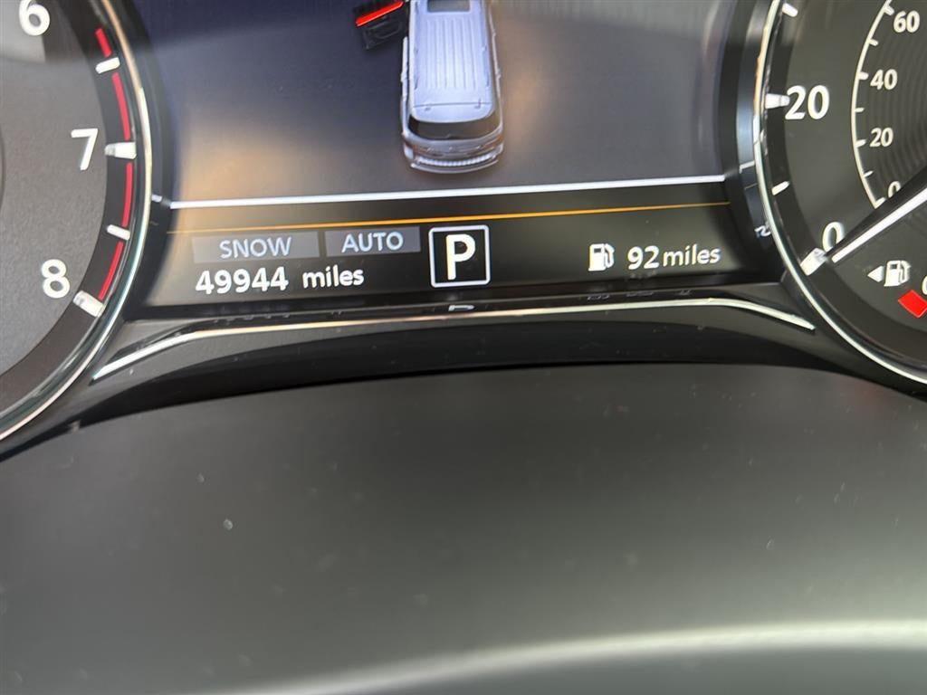 2024 INFINITI QX80 LUXE