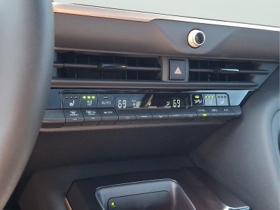 2026 Toyota Crown Platinum