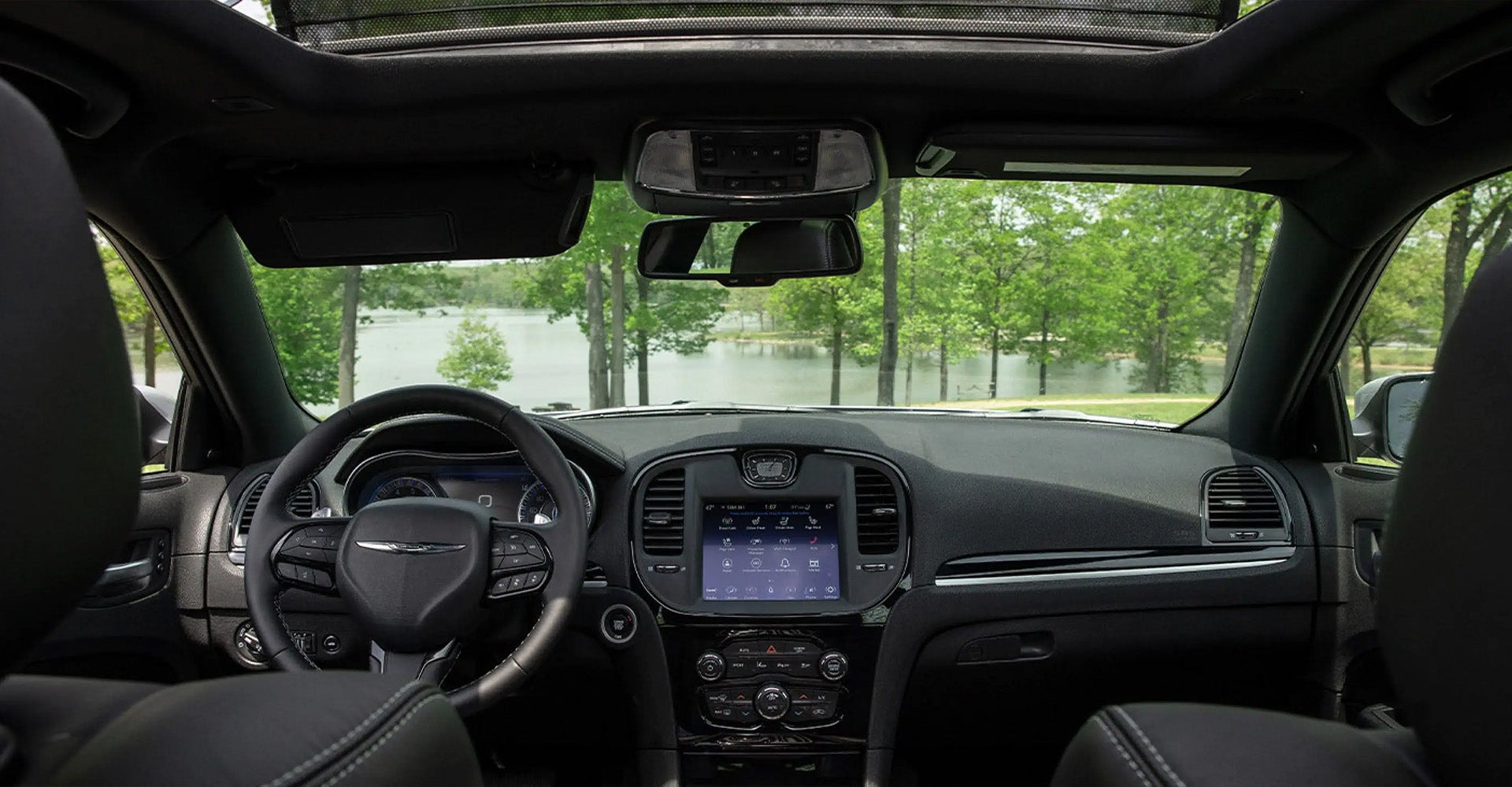 2022 Chrysler 300 Interior